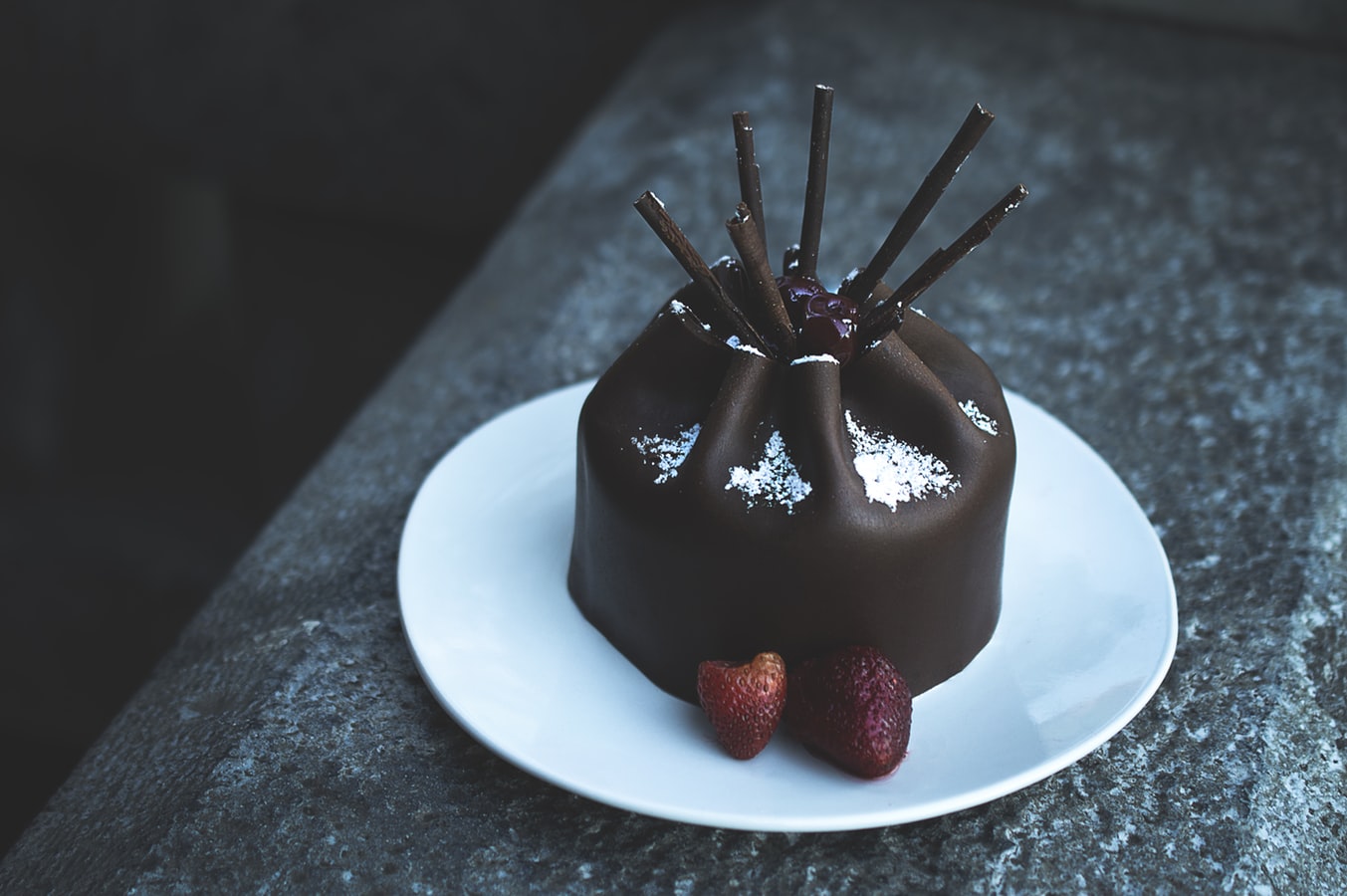10 Fabulous Summer Chocolate Desserts