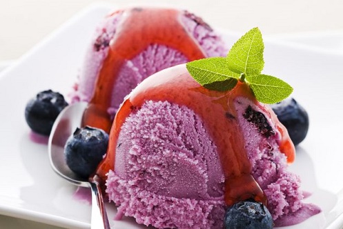 Blueberry flavored ice cream