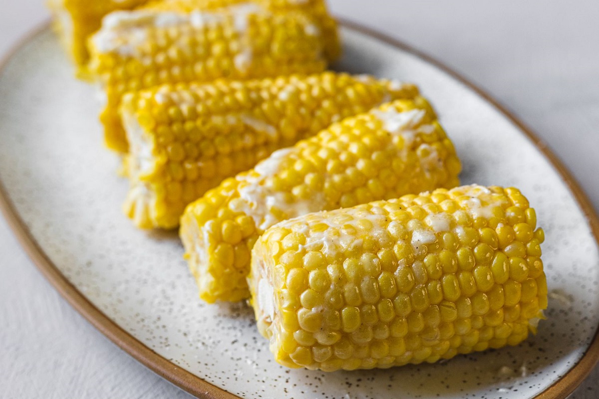 Corn on the Cob with Garlic Butter