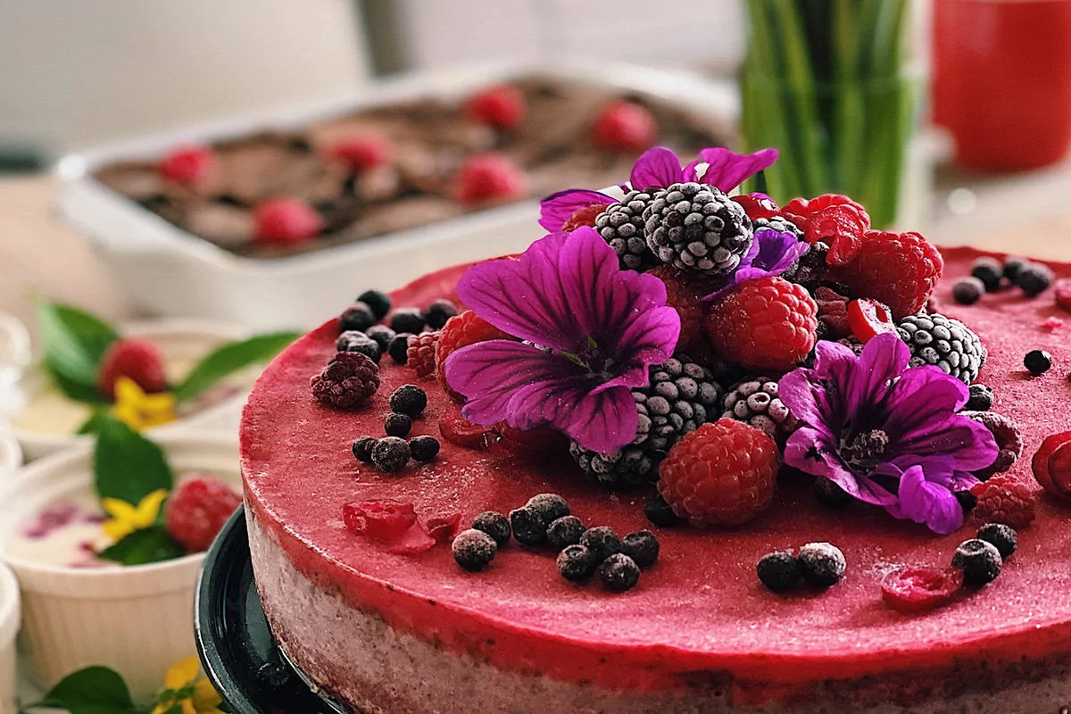 Summer berry cream cake