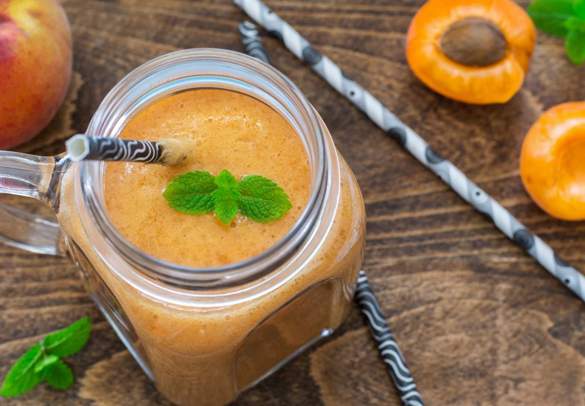 7 Food Combos to Make a Protein-Packed Smoothie Without a Powder