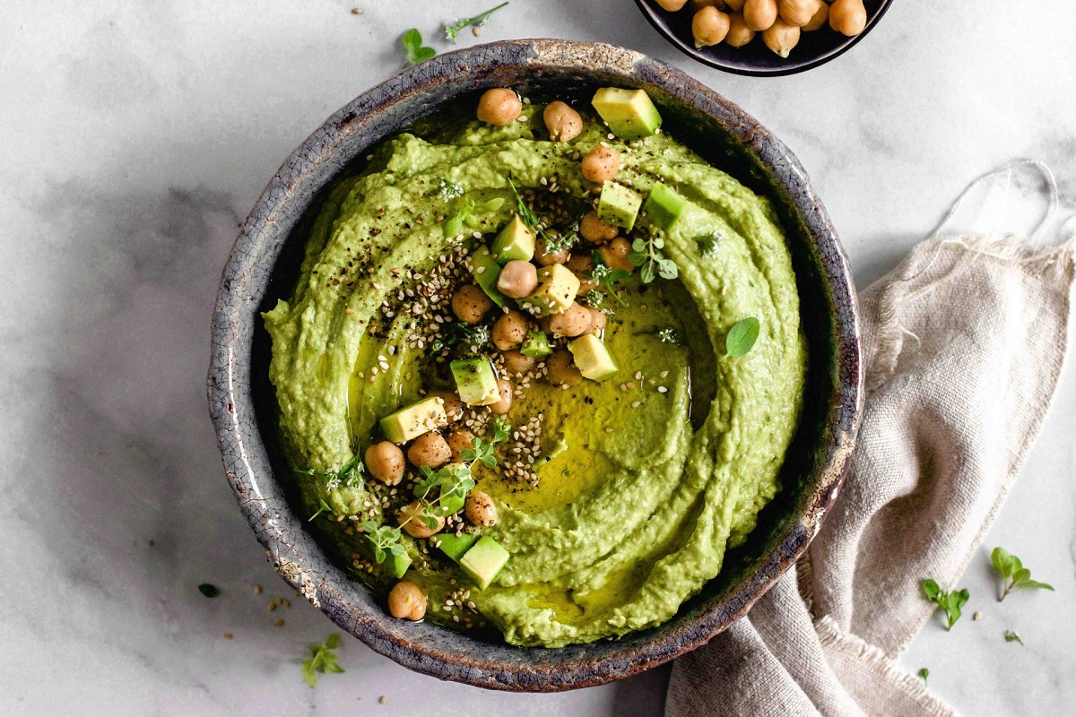 8 Yummy Things to Do with Leftover Hummus