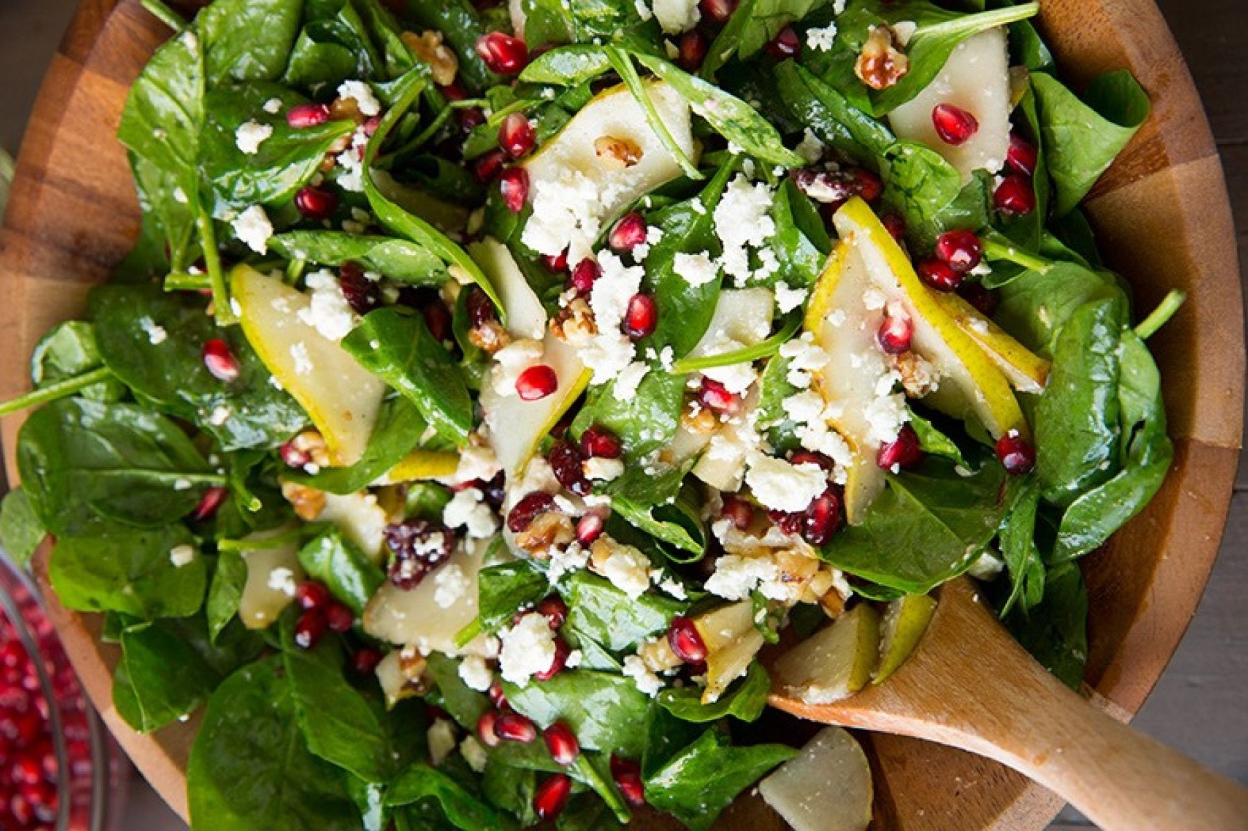 Pear, Pomegranate And Spinach Salad