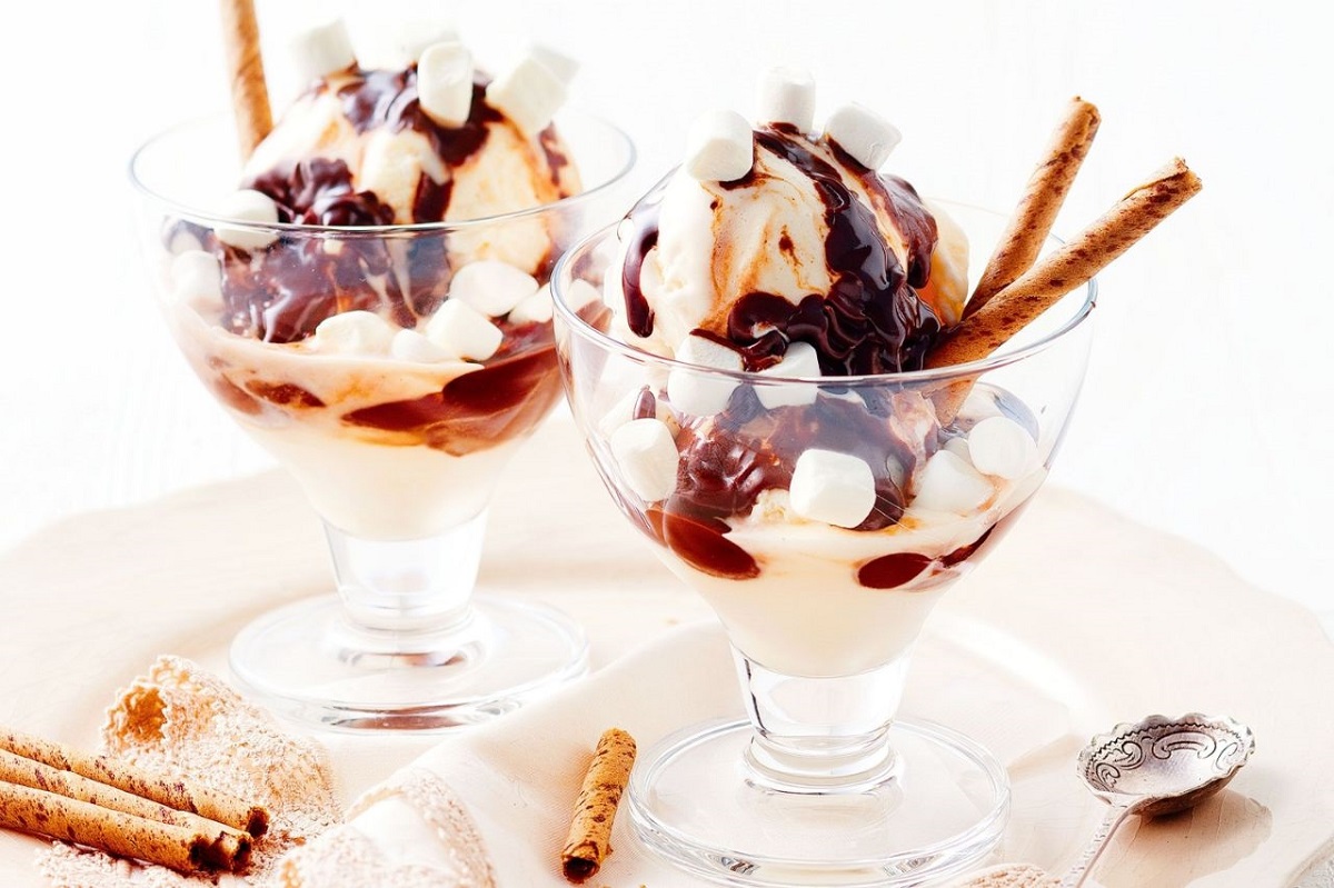 5 Tasty Ice Cream Sundae Recipes