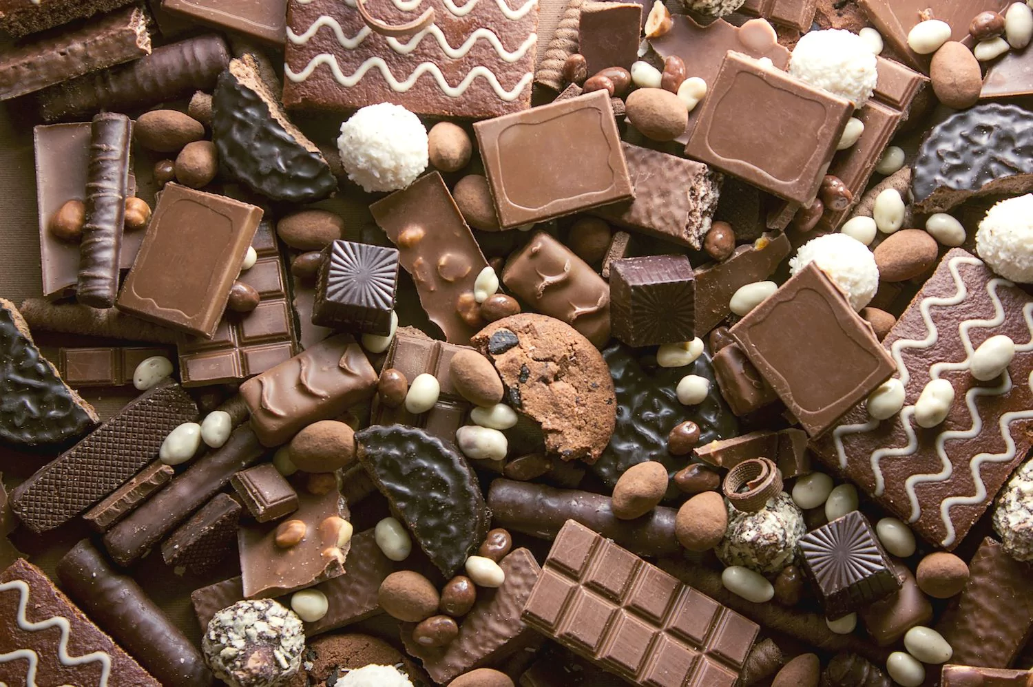32 Chocolate Lovers Infographics