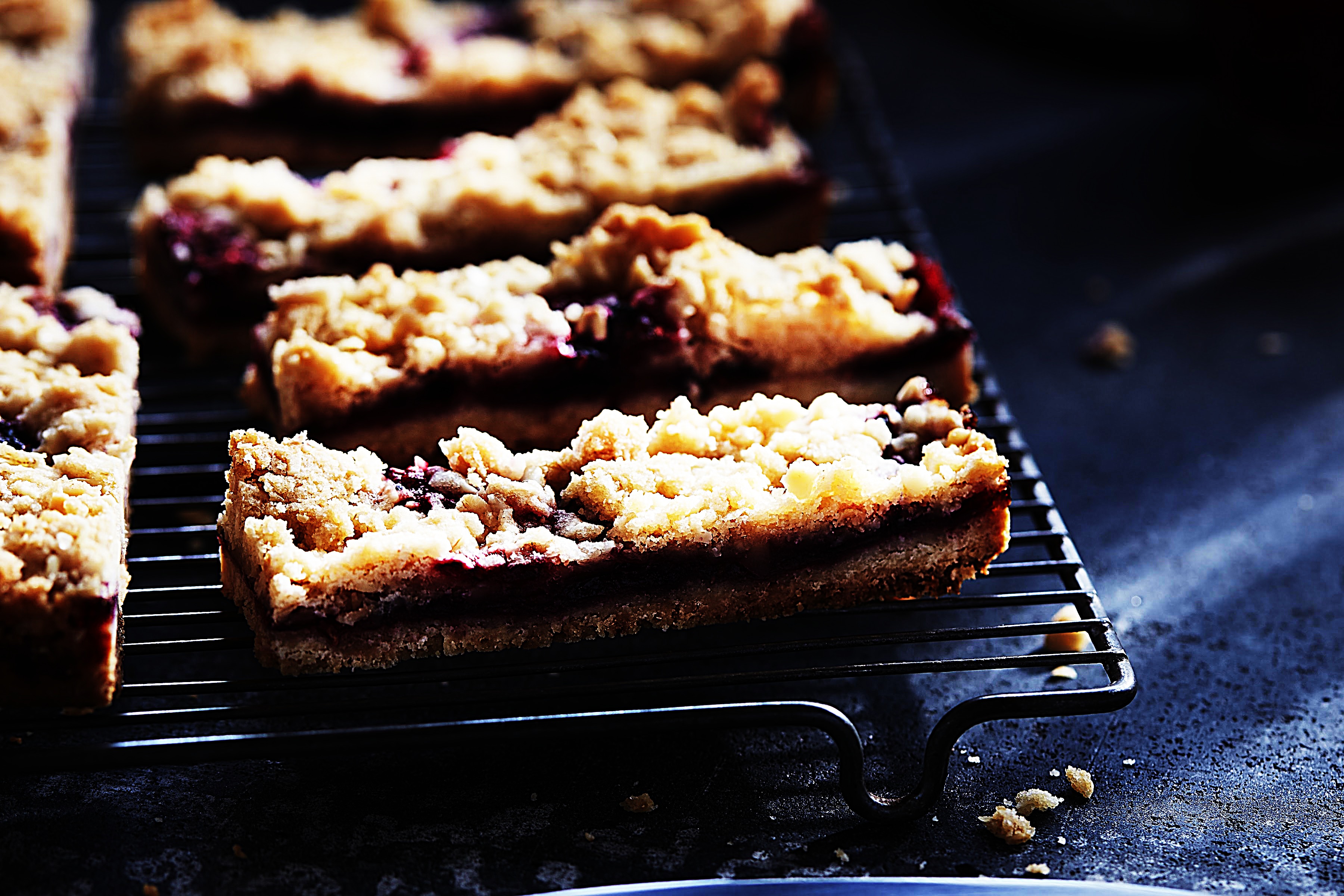 Stupid-Easy Recipe for 3 Berry Crumble Bars (#1 Top-Rated)
