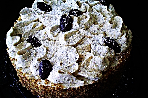 Stupid-Easy Recipe for Diotorta: Hungarian Walnut Cake (#1 Top-Rated)