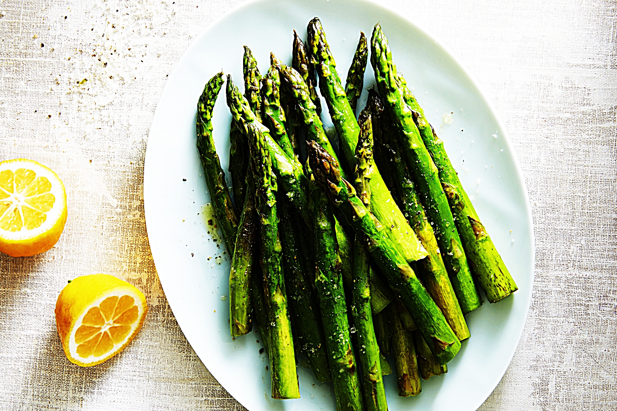Stupid-Easy Recipe for Easy Roasted Asparagus (#1 Top-Rated)