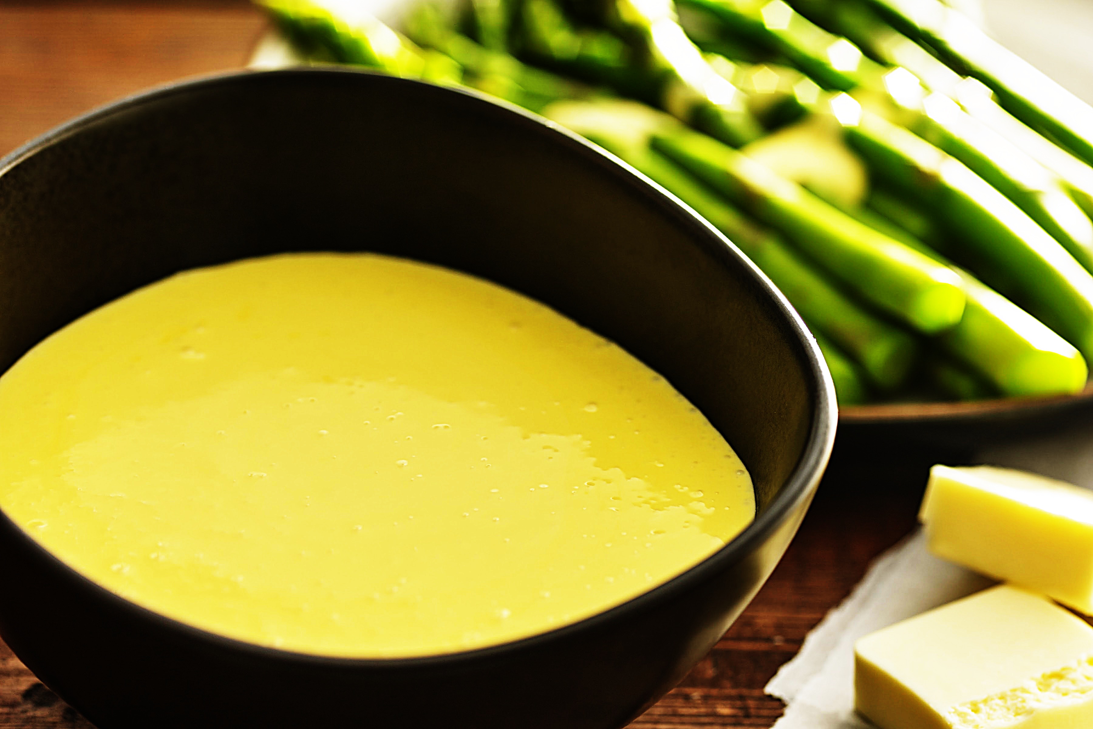Stupid-Easy Recipe for Hollandaise Sauce (#1 Top-Rated)