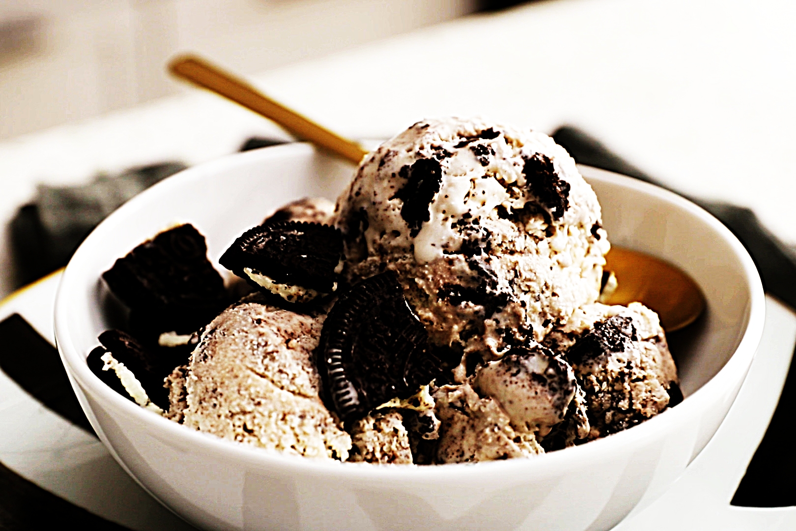 Stupid-Easy Recipe for No-Cook Cookies and Cream Ice Cream (#1 Top-Rated)
