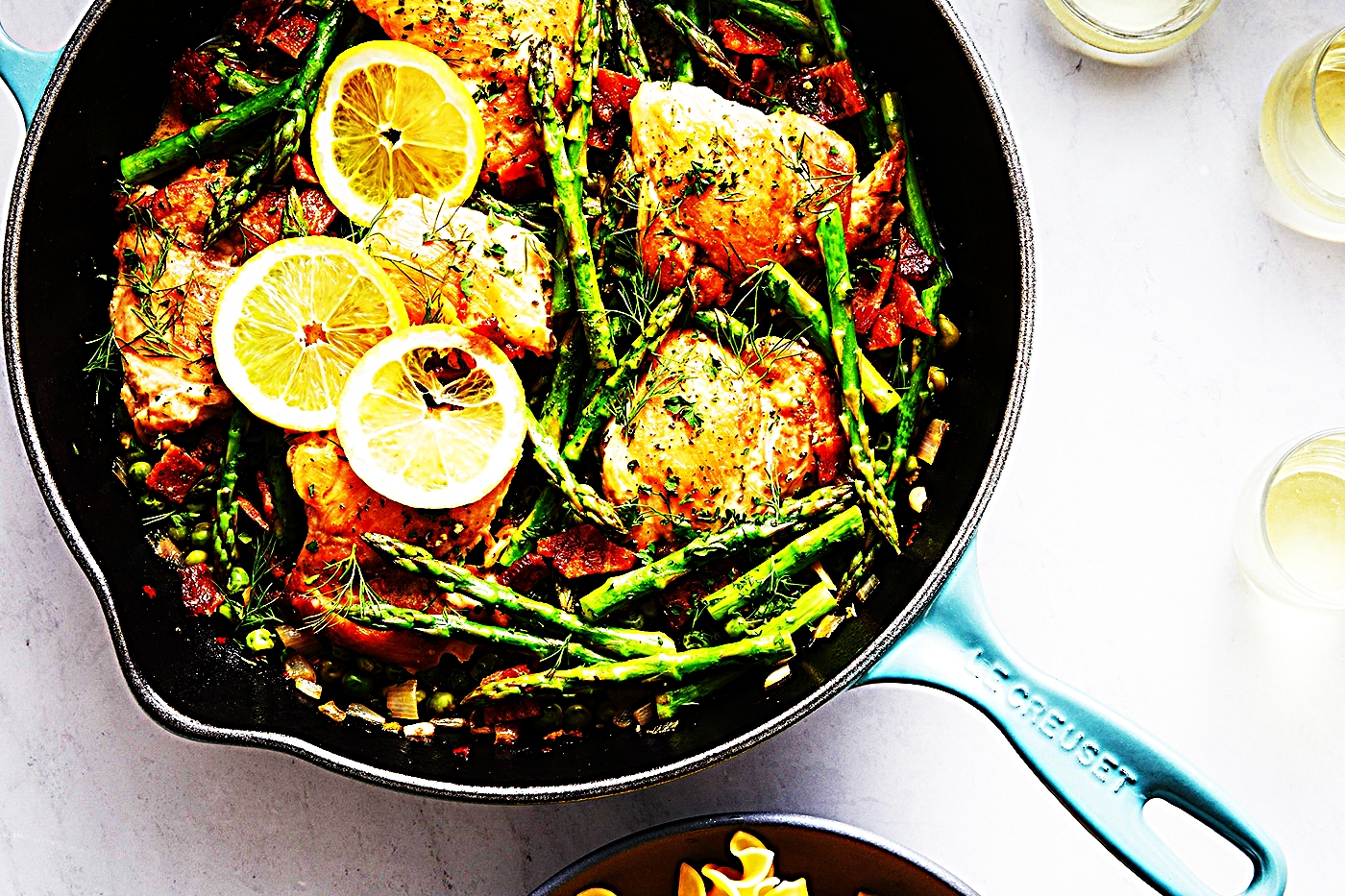 Stupid-Easy Recipe for One Skillet Chicken Thighs With Asparagus And Peas (#1 Top-Rated)