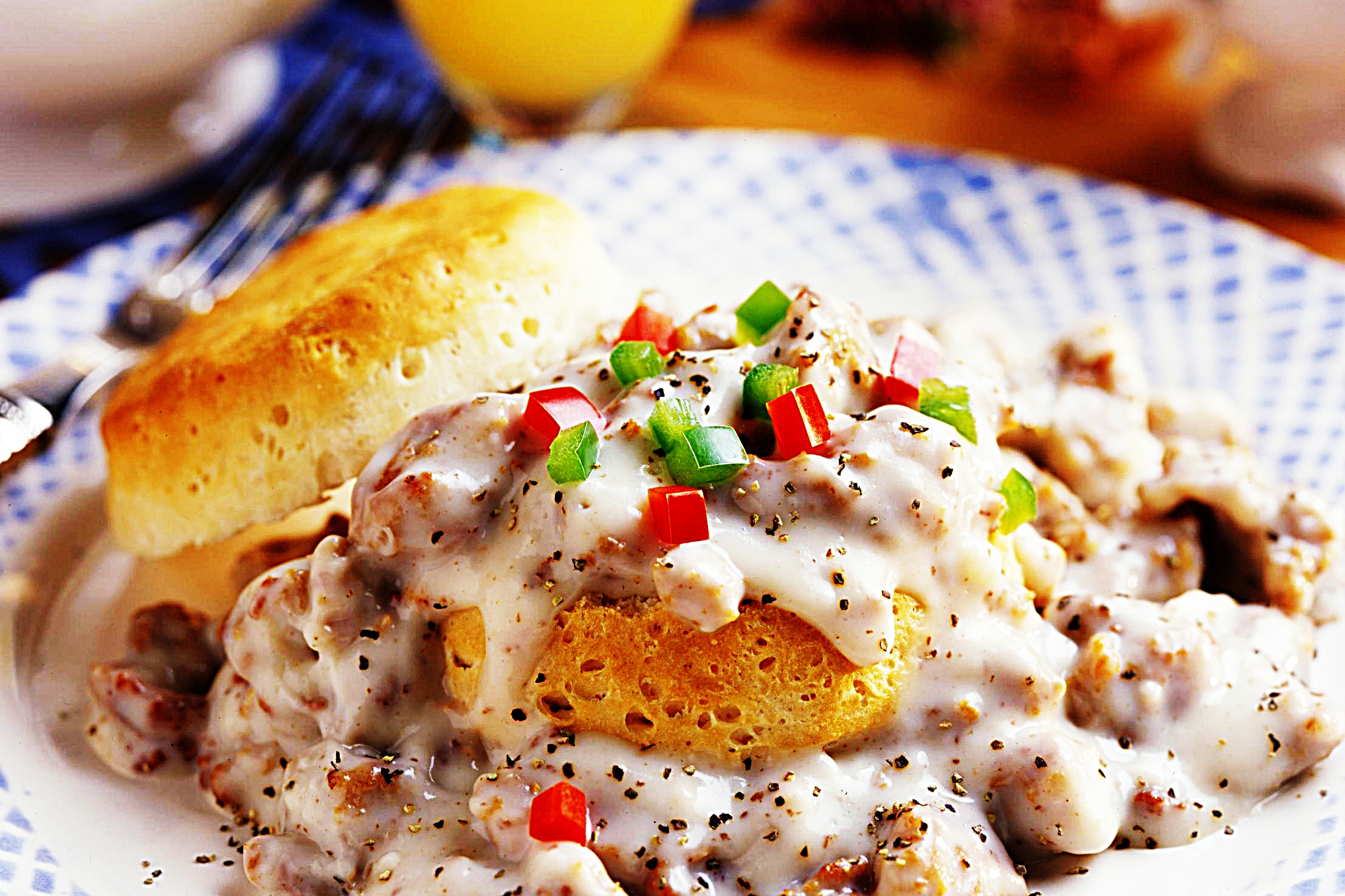 Stupid-Easy Recipe for Sausage Gravy (#1 Top-Rated)