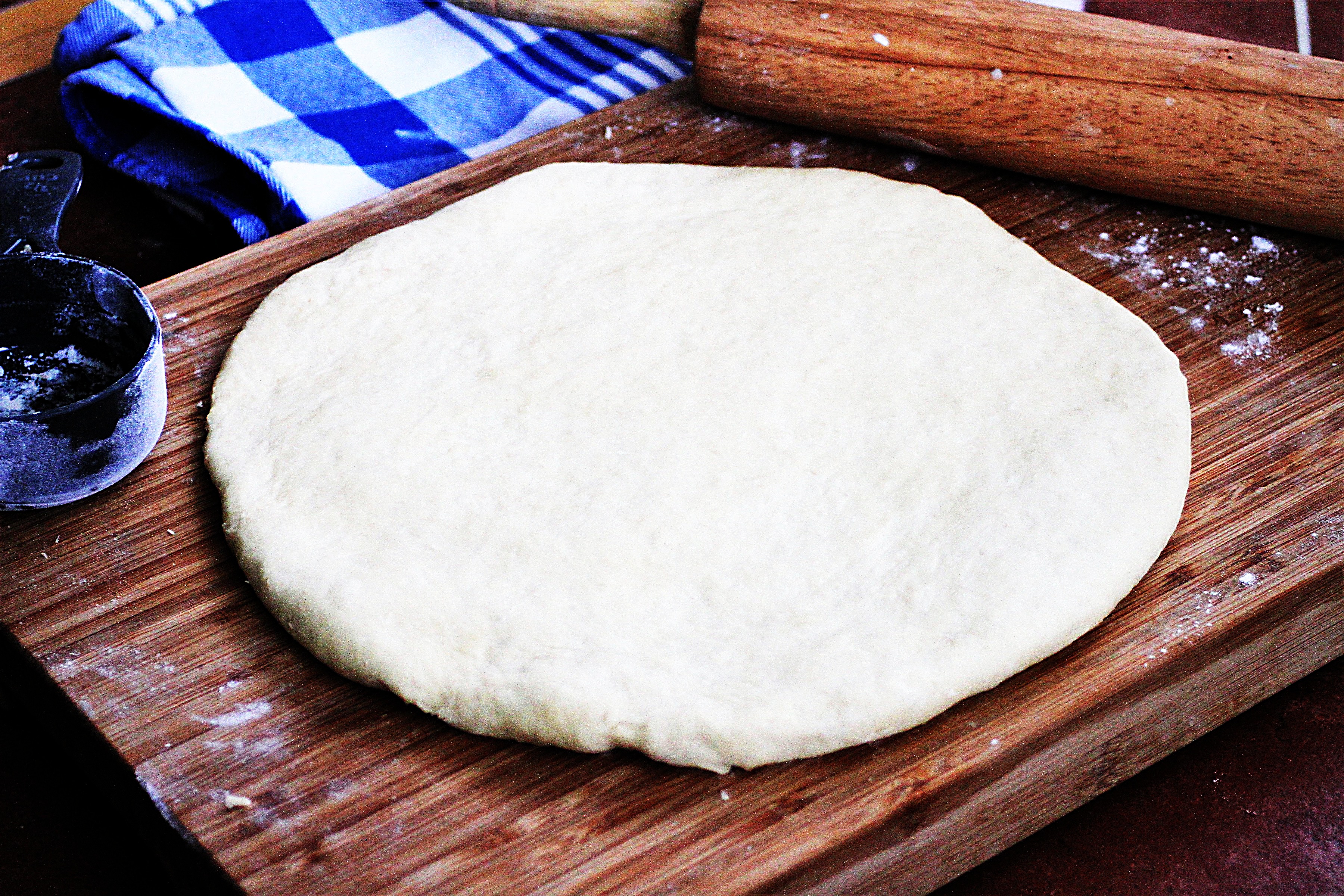 Stupid-Easy Recipe for Ten-Minute Pizza Dough (#1 Top-Rated)