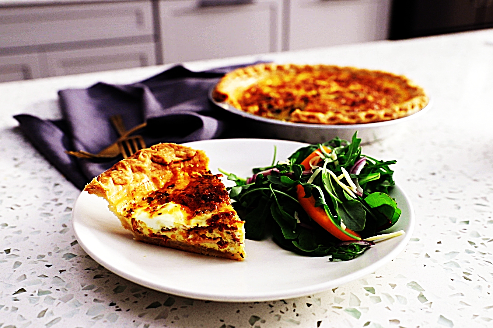 Stupid-Easy Recipe for Bacon and Cheese Quiche (#1 Top-Rated)