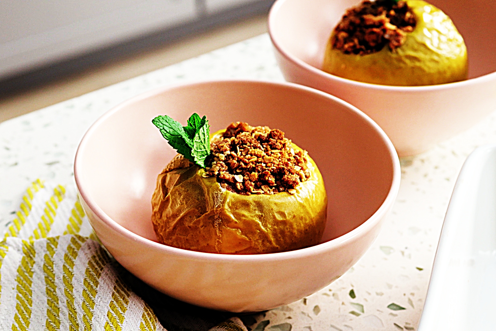 Stupid-Easy Recipe for Baked Apple Crisp Stuffed Apples (#1 Top-Rated)