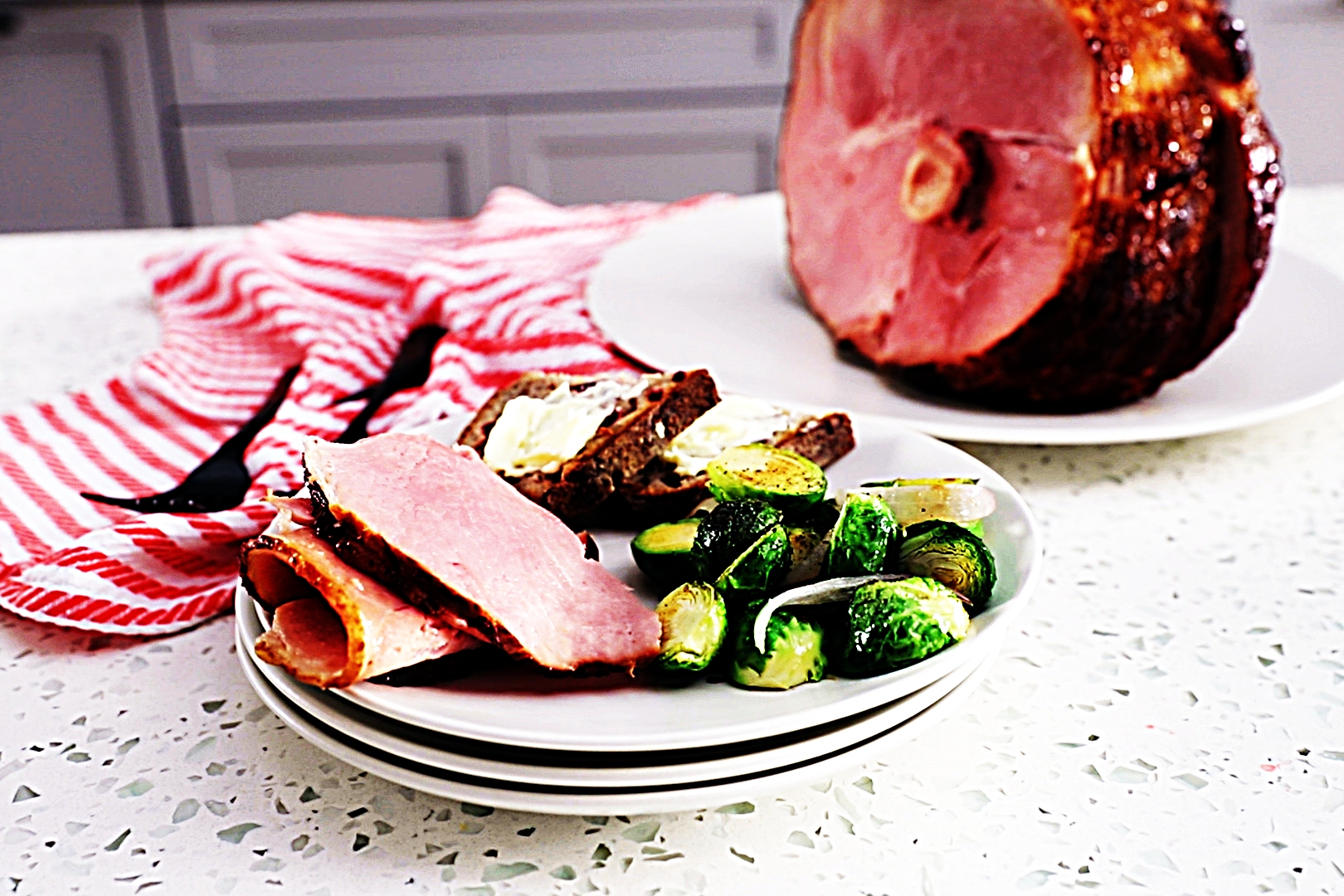 Stupid-Easy Recipe for Honey Glazed Baked Ham (#1 Top-Rated)
