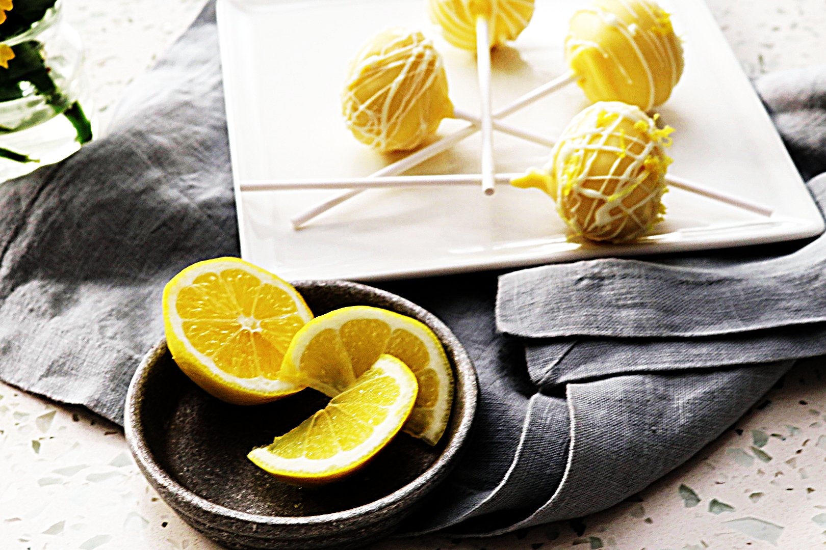 Stupid-Easy Recipe for Lemon Cake Pops (#1 Top-Rated)