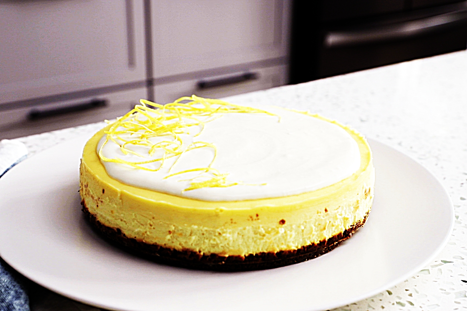 Stupid-Easy Recipe for Lemon Cheesecake (#1 Top-Rated)