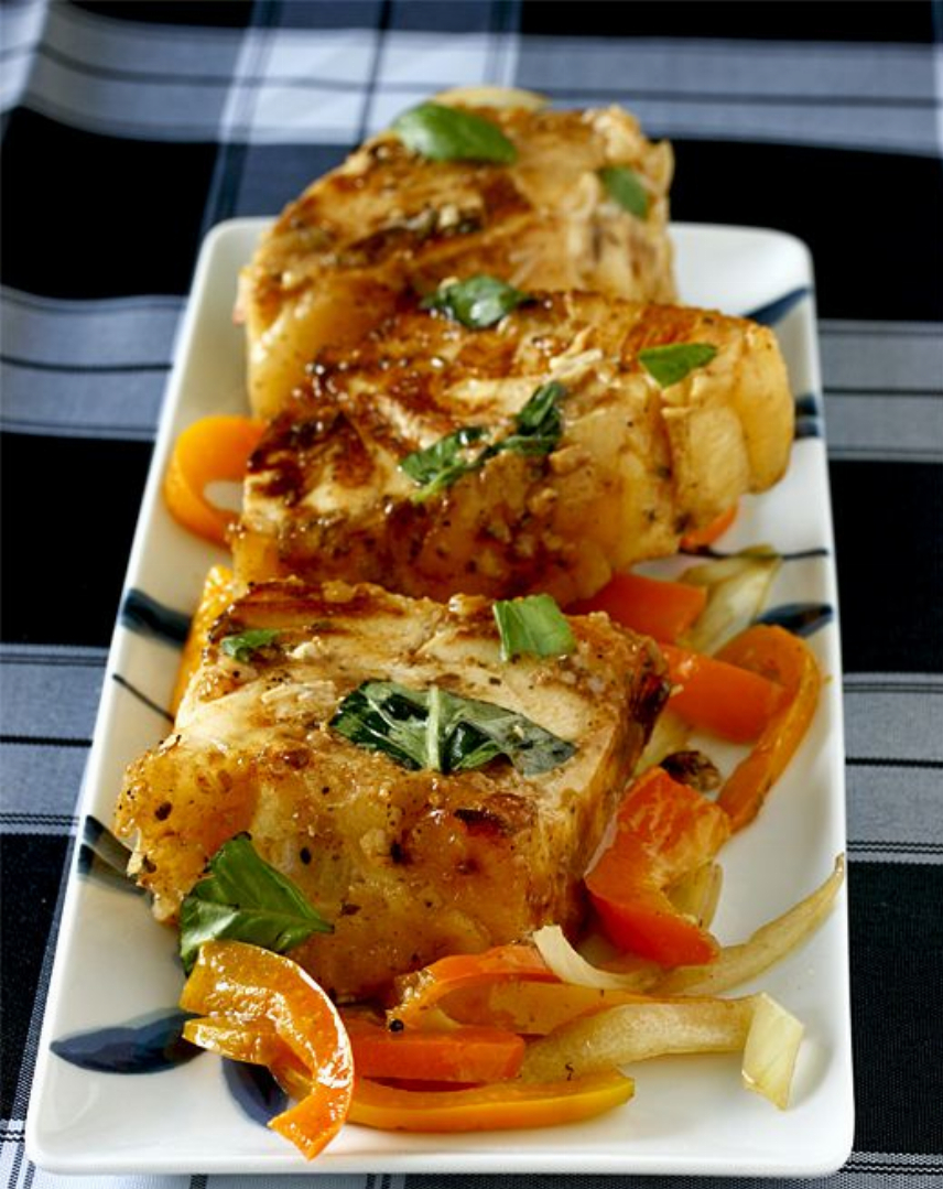 Recipe For Medallions of Sea Bass in Lime Garlic Sauce