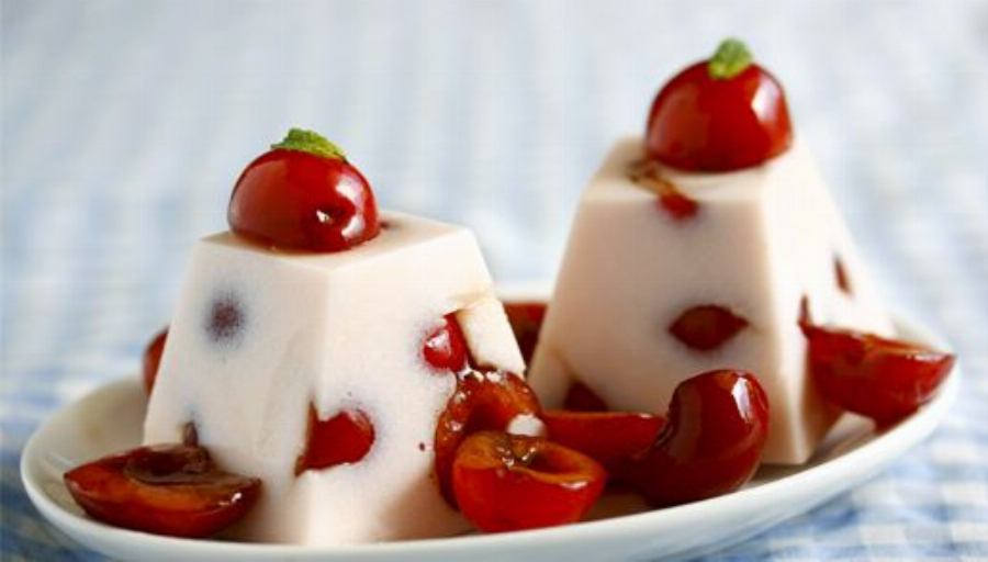 Agar Agar Cherry Panna Cotta Recipe