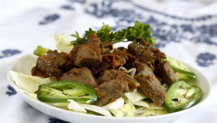 Bo Luc Lac Recipe: Vietnamese Beef Dish