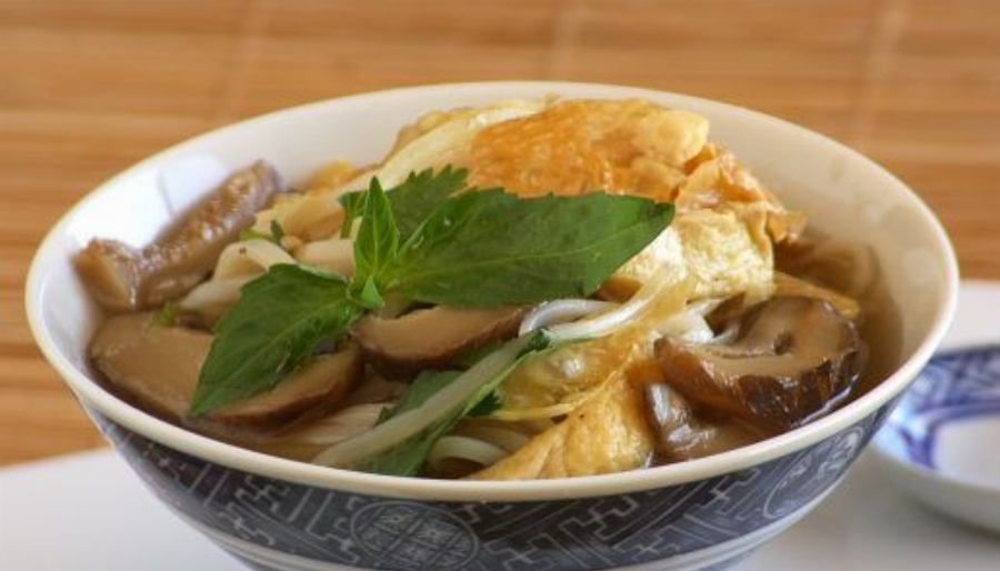 Recipe For Vietnamese Fried Bean Curd Soup (Hu Tieu Chay)