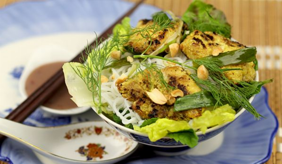 Cha Ca Thang Long Recipe: Vietnamese Dill Fish with Turmeric