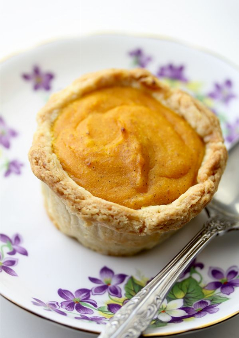French Pumpkin Flan Recipe (Flan Patissier)