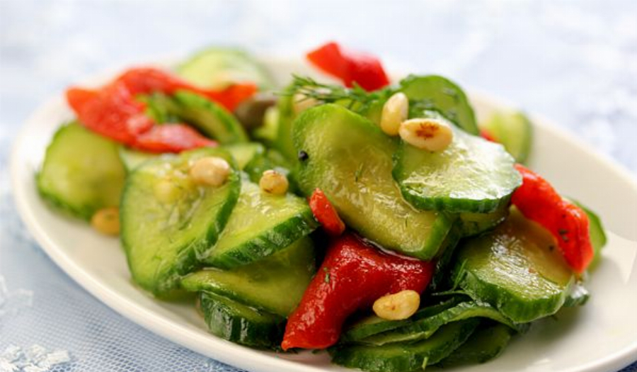 Roasted Bell Pepper and Cucumber Dill Salad Recipe