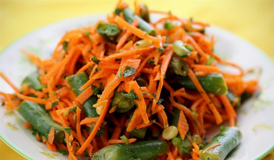 French Carrot Salad Recipe (Carottes Rapées)
