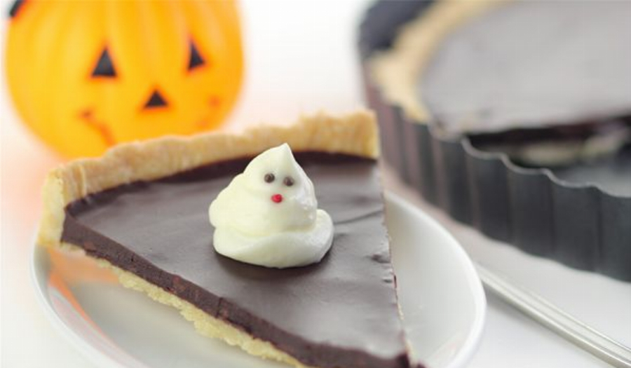 Recipe For Chocolate Ganache Tart (Halloween Ghost Dessert)