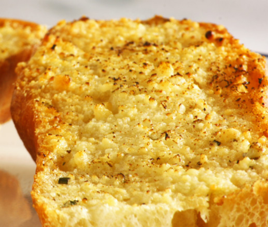 Garlic Parmesan Bread Deluxe Recipe