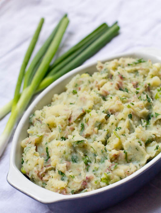 Recipe For Healthy Garlic and Herb Smashed Potatoes