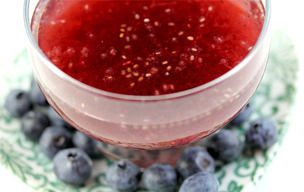 Chia Seed Blueberry Tea Drink Recipe