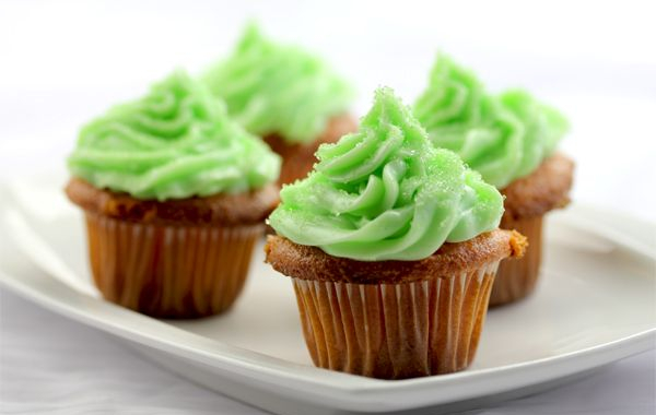 Recipe For Green Shortcakes with Cream Cheese Frosting