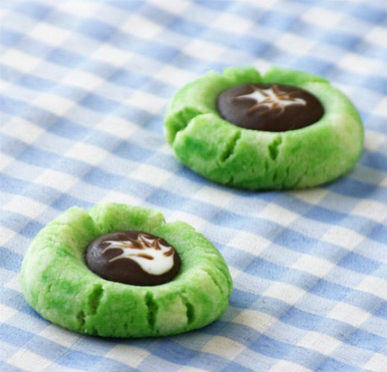 Recipe For Chocolate Filled Pandan Thumbprint Cookies