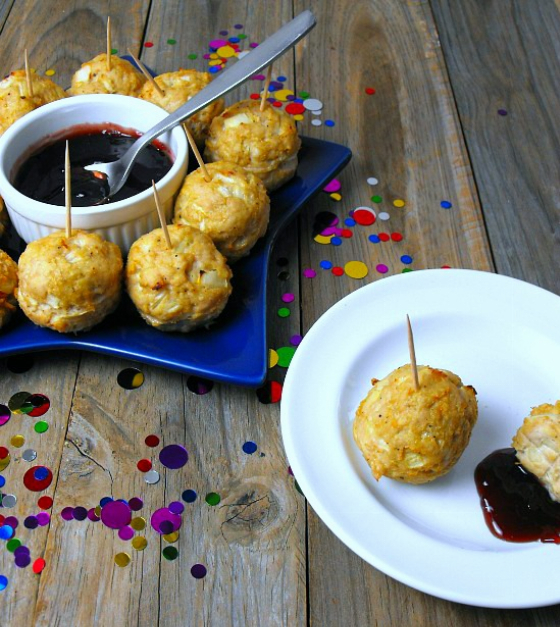 Recipe For Turkey Meatballs with Blackberry Sauce