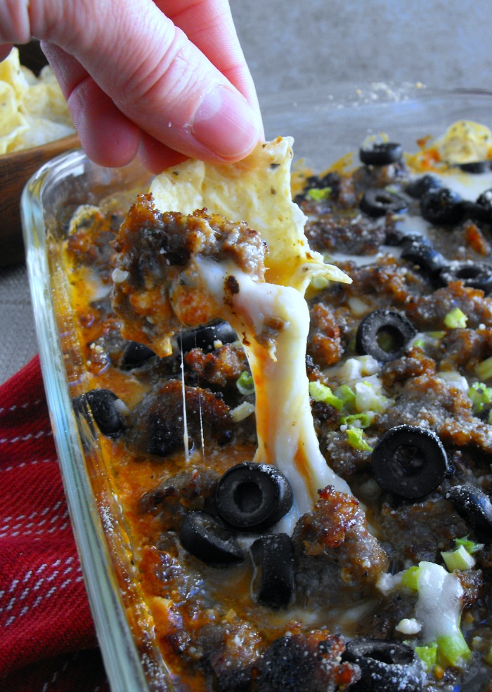 Recipe For Sausage and Black Olive Pizza Dip
